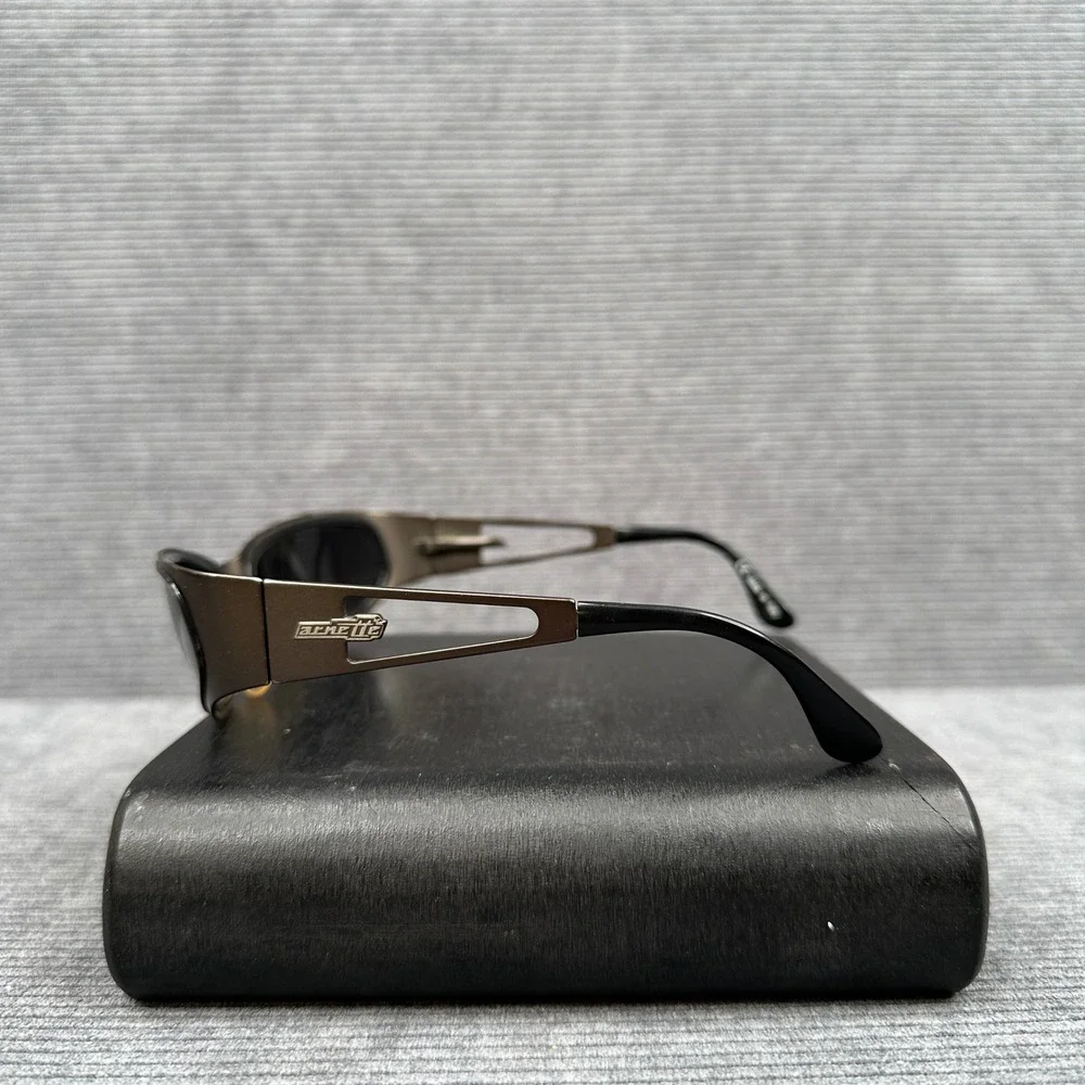 Arnette Vintage Y2K Sunglasses Gunmetal Metal Wrap Frame Made in Italy with Case